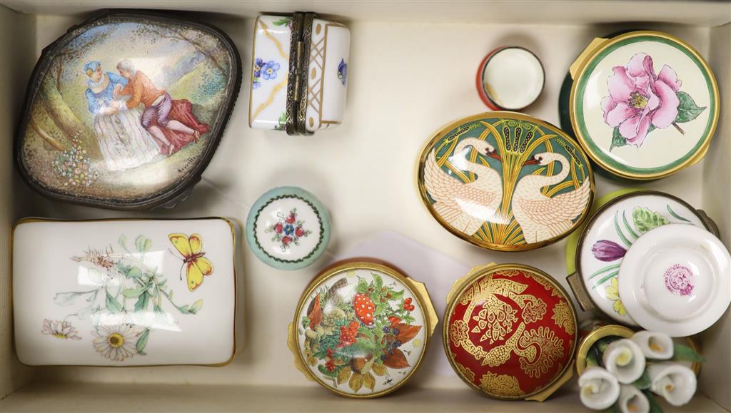 A collection of Continental and other porcelain or enamelled patch boxes, various